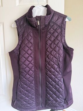 Athleta Womens Quilted Purple Vest
